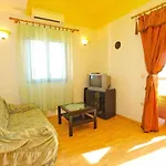 Ferienwohnung Fuer 4 Personen Ca 41 Qm In Cervar-Porat, Istrien Istrische Riviera